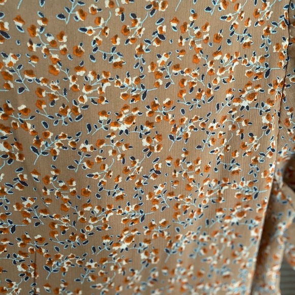 🌟Y.A.S petite maxi dress in ditsy print - Picture 7 of 7